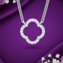 Load image into Gallery viewer, Lucky Charm Diamond Open Clover Necklace with Chain