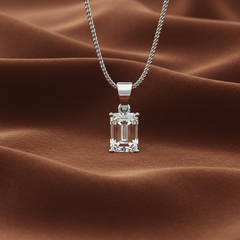 IGI cert. 2.00 ctw One Stone Emerald Lab Grown Diamond