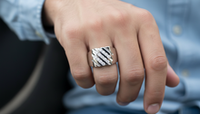 Load image into Gallery viewer, White Gold