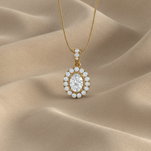 Load image into Gallery viewer, One ctw Center Lab Grown Diamond