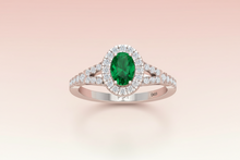 Load image into Gallery viewer, Oval Shape Emerald Ring