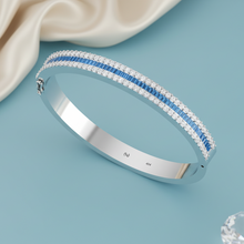 Load image into Gallery viewer, Luxury Gold And Stone &amp; Diamond Oval Bangle