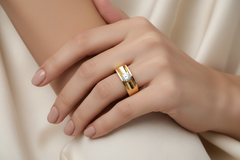 Minimalist Solitaire Diamond Band