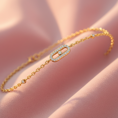 Delicate Oval Motif Floating Diamond