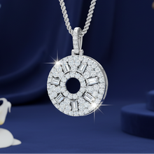 Load image into Gallery viewer, Baguette &amp; Round Diamond Halo Disc