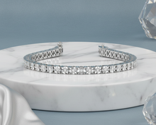 Load image into Gallery viewer, Woven Band Round Diamond Tennis Bracelet
