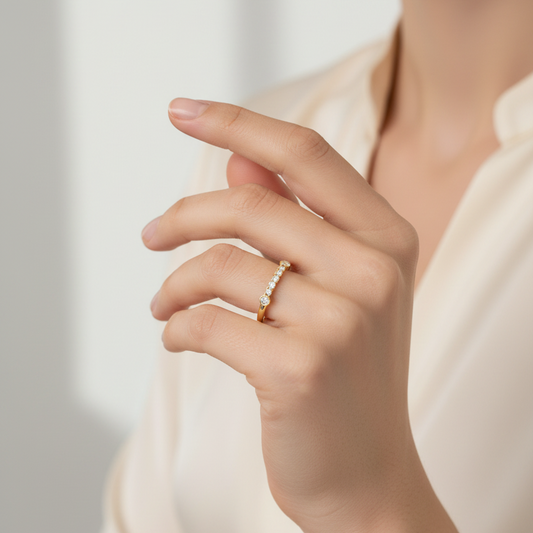 Floating Diamond Bezel Band