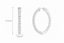 Load image into Gallery viewer, Three Cart Lab Grown Diamond Inside Out - Oval Shape