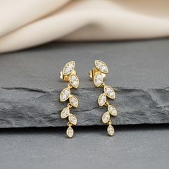 Nature-Inspired Diamond Leaf Drop