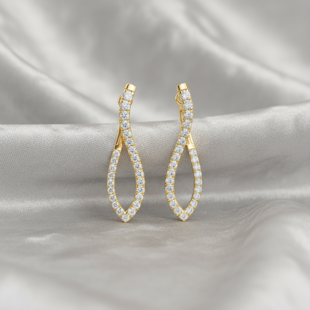Twisted Spiral Leaf Diamond Grandeur