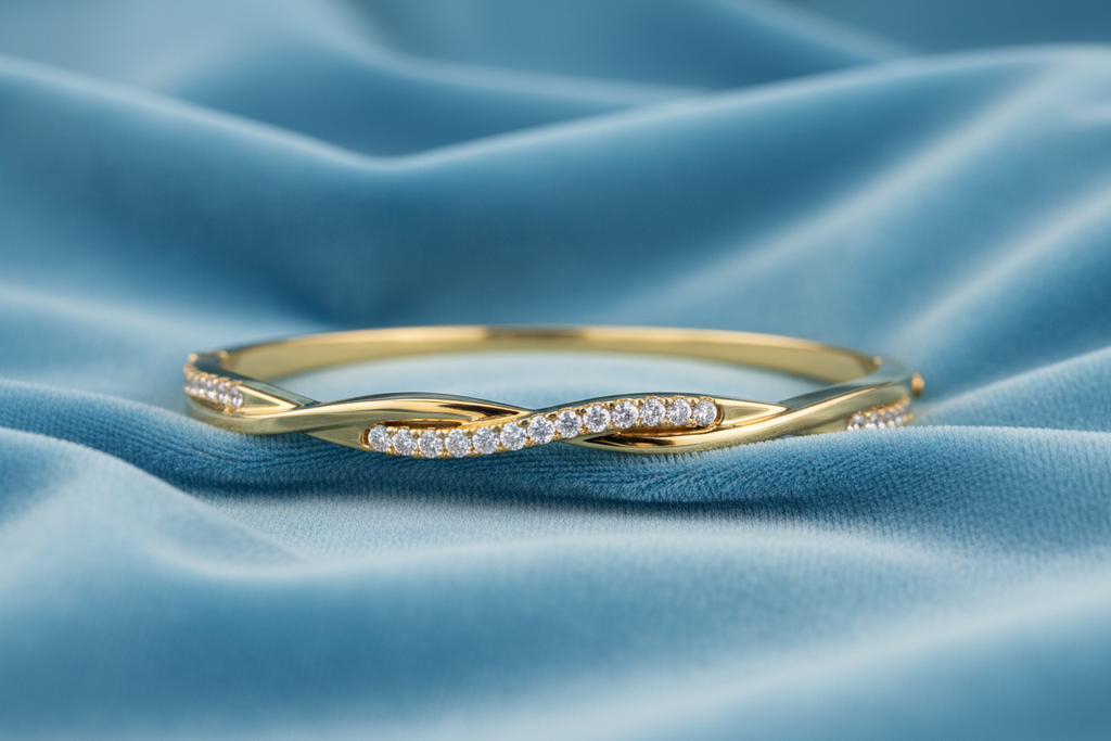 Elegant Infinity Twist Diamond