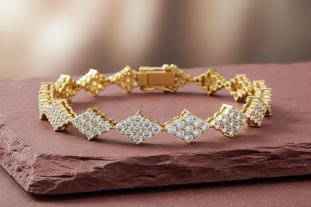 Premium Diamond-Shaped Cluster Link