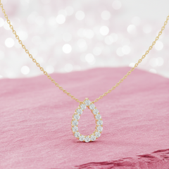 Elegant Pear Shape Liner Diamond