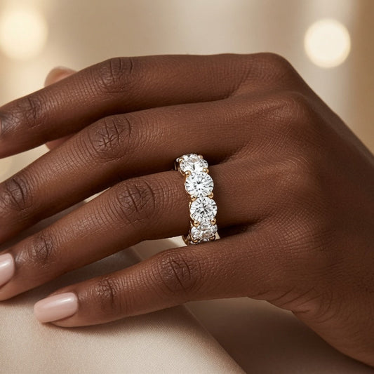 Modern Seamless Orbital Full Diamond Cover