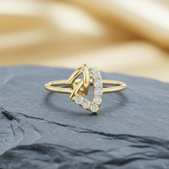 Modernist Linked Triangle Fashion Diamond