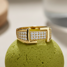 Load image into Gallery viewer, Yellow Gold