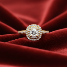 Load image into Gallery viewer, 0.50 ctw Round Center with 0.59 ctw side stone