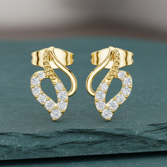 Modern Curved Leaf Shape Diamond
