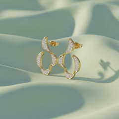 Flowing Diamond Wave Sculptural Sweep - E892A
