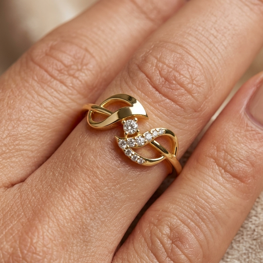 Spiral Twisting Infinity Flowing Swirl Diamond