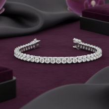 Load image into Gallery viewer, Approx Eight Carat