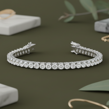 Load image into Gallery viewer, Approx Seven Carat